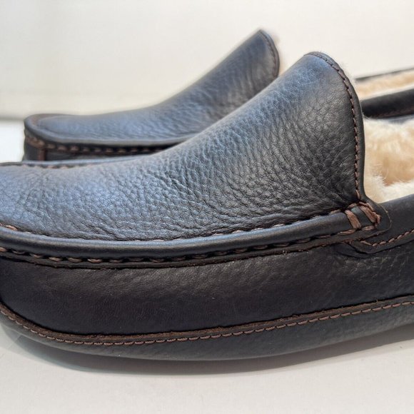 NIB UGG MEN'S LEATHER ASCOT CHINA TEA SHEARLING LINED SLIPPERS - Picture 11 of 11